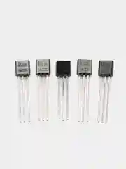 25 штук Транзистор 2SA1015 (PNP 50V 0.15A) TO-92