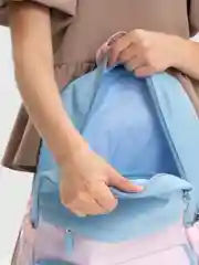 Рюкзак школьный для девочки Brauberg Pastel с термонашивками, Friendly bunnies, 271423