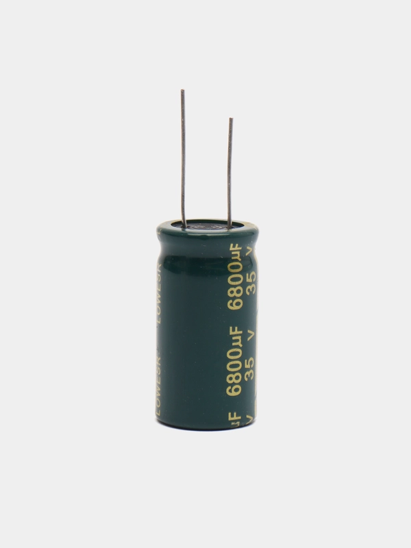 6800мкФ 35в Конденсатор электролитический 6800UF 35V 105C 18х35