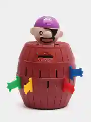 Интерактивная игра на удачу "Пират в бочке"