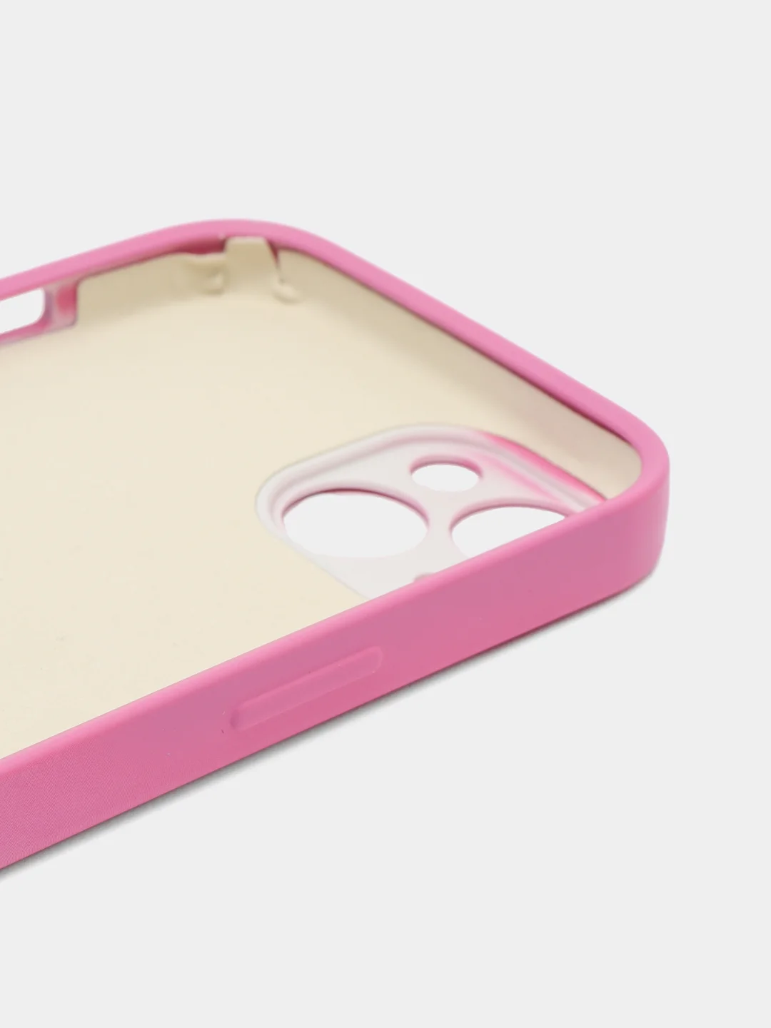 Тёмно-розовый накладка для iPhone 13 (6,1) силиконовая "Акварель"