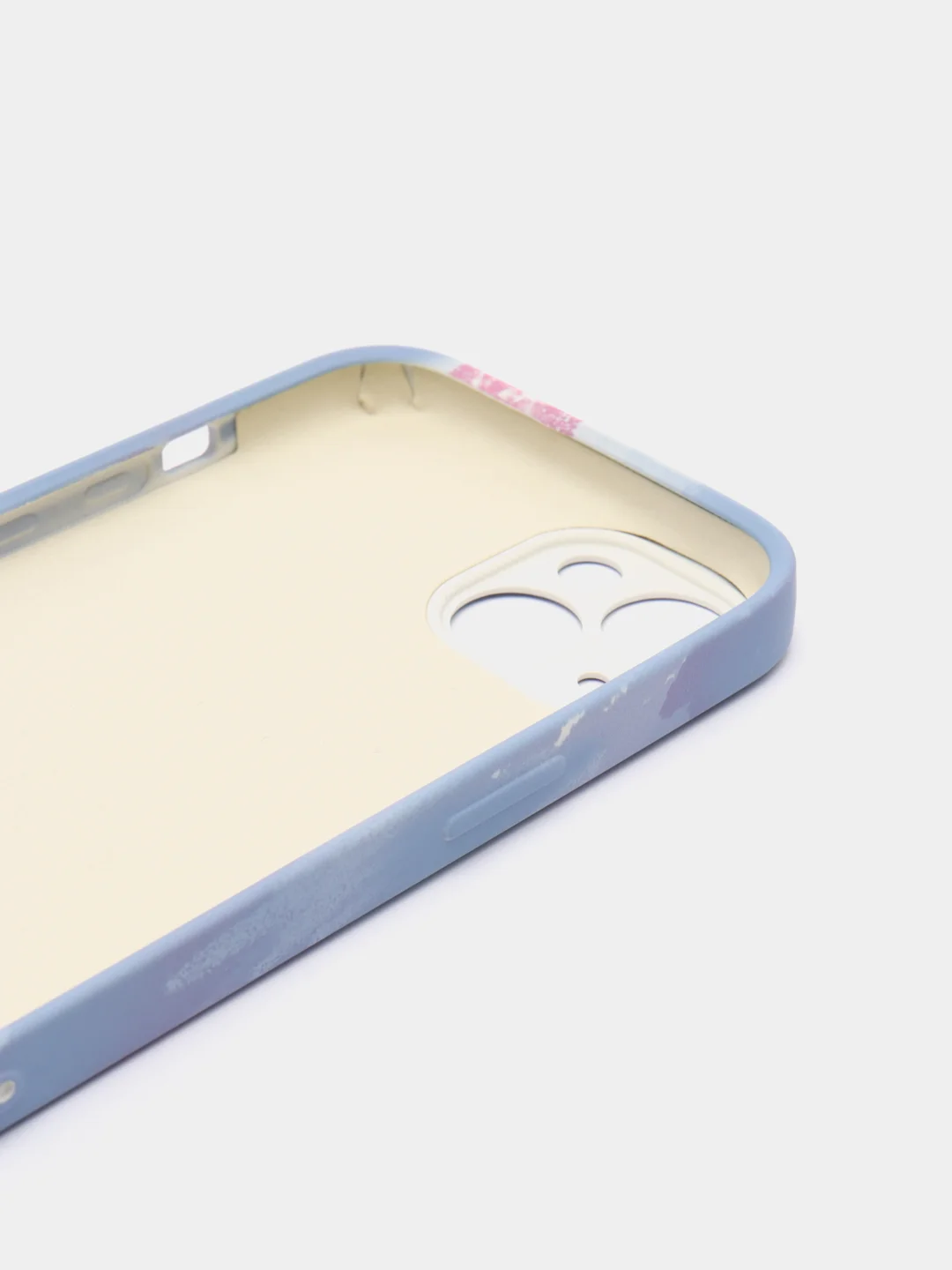 Сиреневый накладка для iPhone 13 (6,1) силиконовая "Акварель"