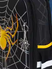 Рюкзак школьный для мальчика Brauberg 2 отделения, с брелком, Venomous spider, 271355