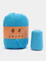 Голубой пряжа шерстяная