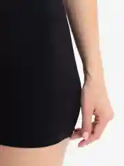 Черный топ шорты для спорта
