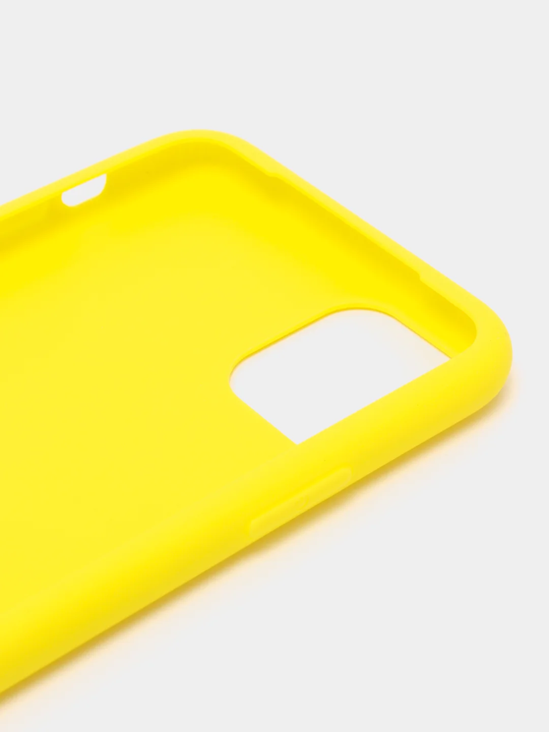 Желтый чехол для IPhone 11 Pro Max силиконовый, с ремешком на руку в комплекте