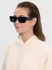 Солнцезащитные очки прямоугольные