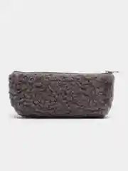 Серый пенал меховой лапка
