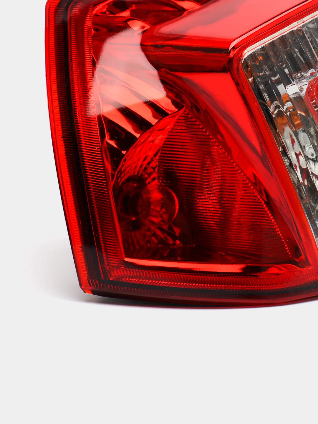 Фонарь задний правый Lifan Breez 1.6 16V 5MT, хетчбэк