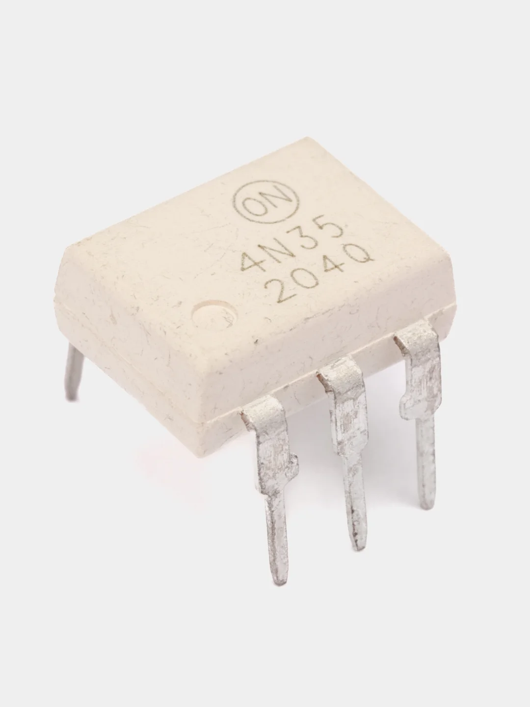 Оптопара 4N35M DIP-6 (YANXINLIANG)