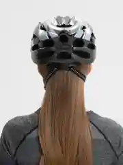 Белый шлем спортивный защитный, универсальный размер, унисекс