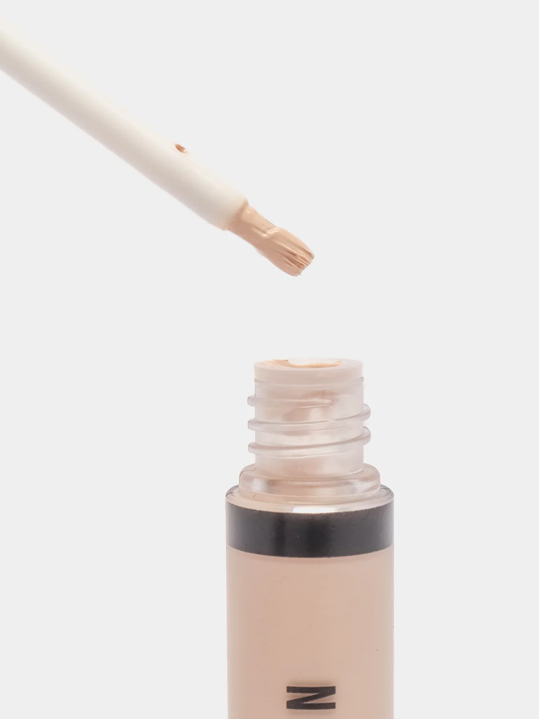 Кремовый консилер для лица и глаз EASY SKIN Lavant, 7 г
