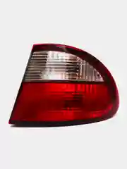 Фонарь Daewoo SENS, правый, наружный