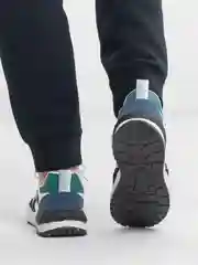 Серый мужские кроссовки
