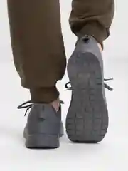 Серый кроссовки мужские