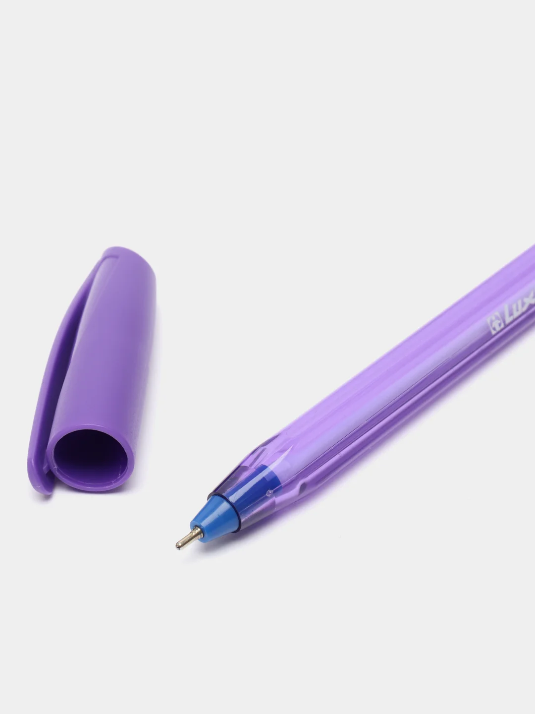 Сиреневый масляная ручка синяя шариковая Luxor InkGlide 100 Icy  0,7 мм трехгранная