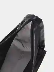 Черный двухслойный сетчатый пенал косметичка