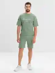 Мятный мужской костюм двойка: футболка и шорты