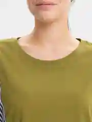 Футболка женская