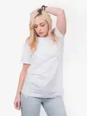 Белый футболка женская