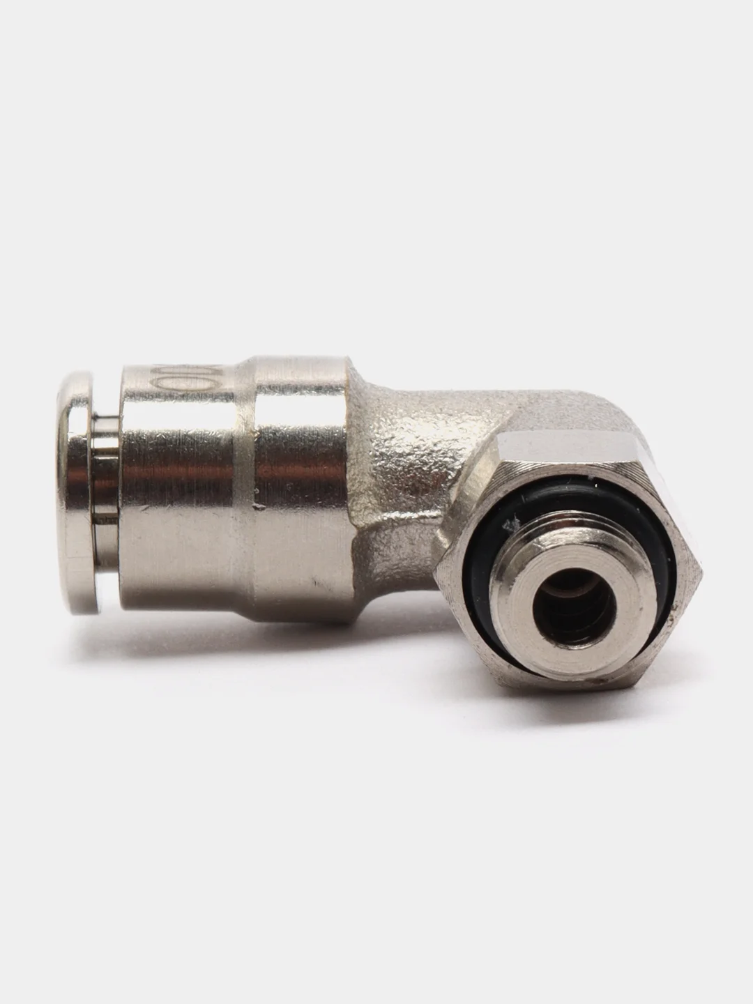 Фитинг подкачки колес VW Touareg и Porsche Cayenne 7L0616725A уголок