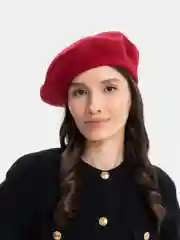 Розовый беретка