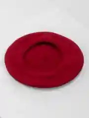 Розовый беретка