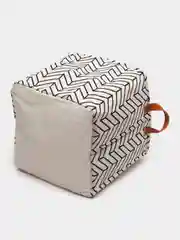 Белый корзина для хранения