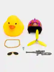 Розовый уточка с ружьём в машину, игрушка утка в шлеме с пропеллером и в очках, в автомобиль