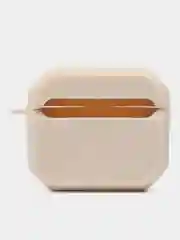 Белый чехол для AirPods 3