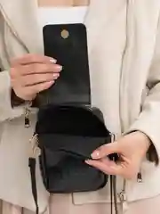 Черный сумочка для телефона, на плечо