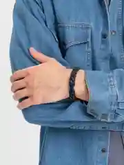 Черный браслет унисекс