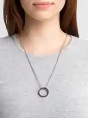 Черный цепочка с кольцом