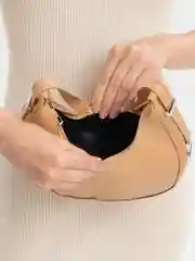 Карамельный сумка женская на плечо