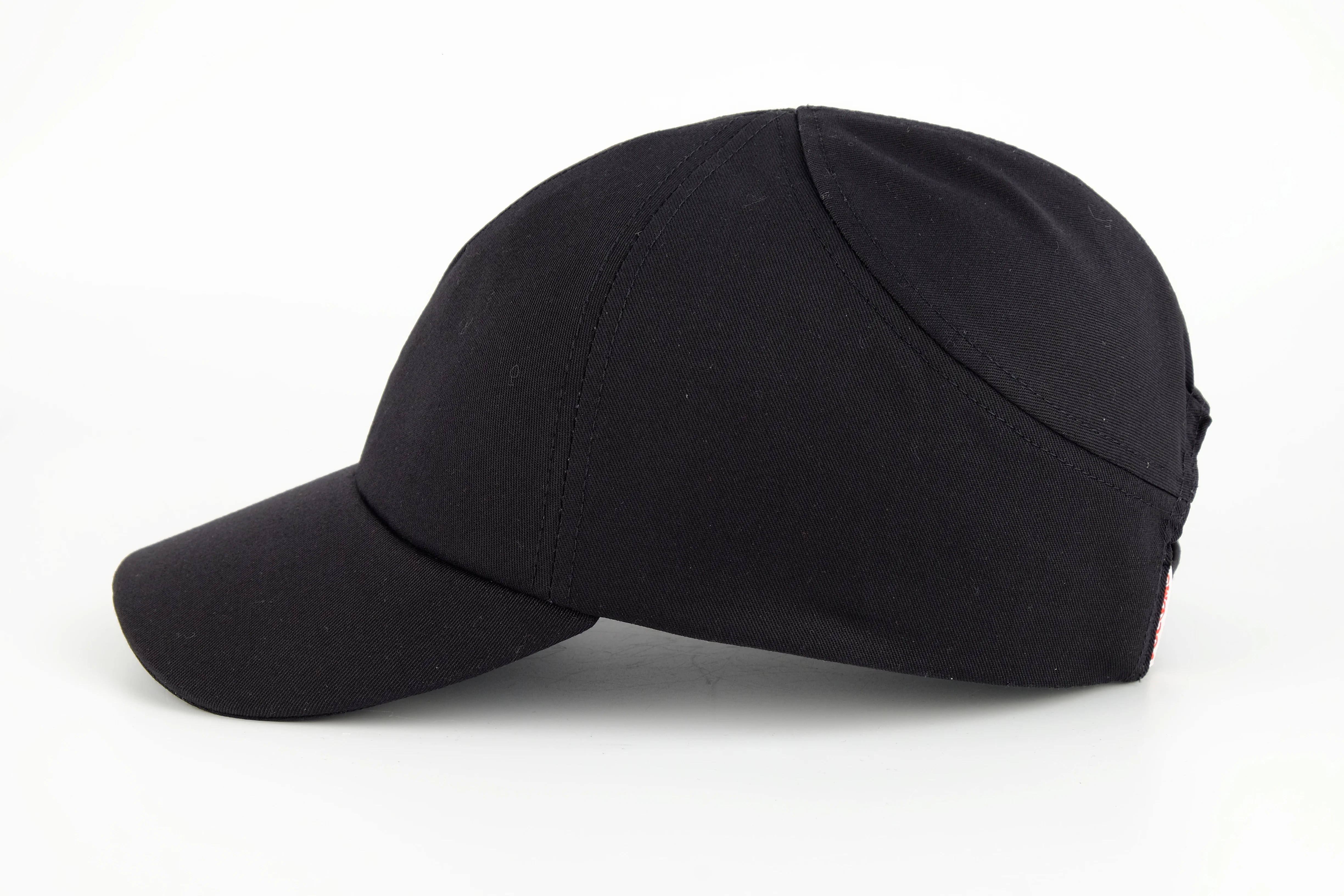 Черный каскетка защитная RZ FavoriT CAP