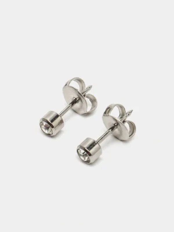 Серьги-гвоздики из медицинской стали