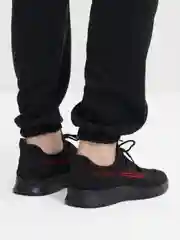 Алый кроссовки мужские спортивные, летние дышащие