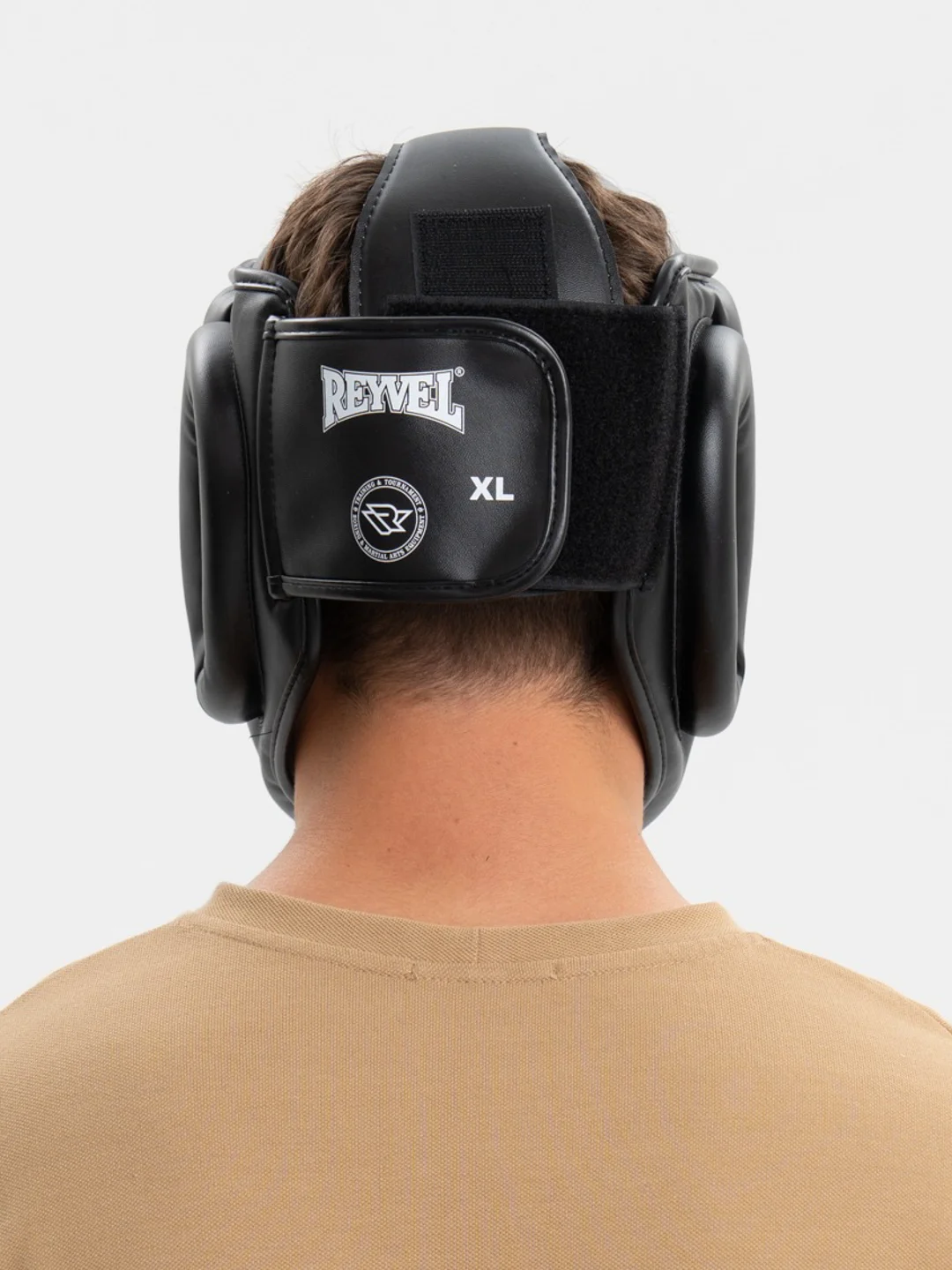 Черный шлем боксерский Reyvel Vinyl RV