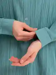 Мятный женский брючный костюм: штаны с рубашкой, ткань жатка