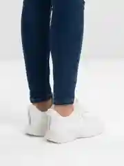 Белый кроссовки женские летние