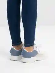 Белый женские кроссовки летние