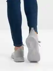 Серый женские кроссовки летние