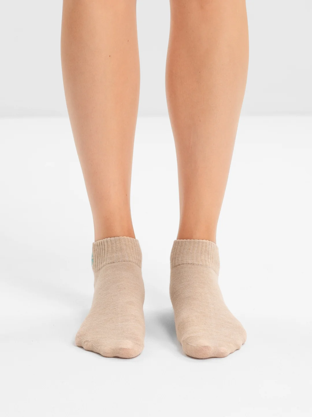 Бежевый носки женские POOPSOCKS, средней длины, с вышивкой