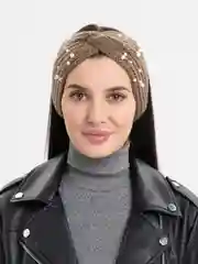 Хаки вязаная повязка на голову с жемчугом