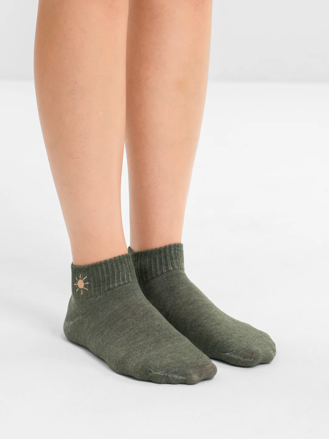 Лесной зеленый носки женские POOPSOCKS, средней длины, с вышивкой