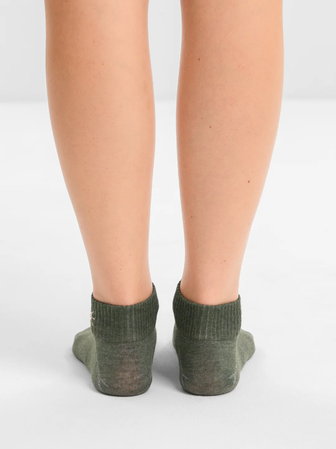 Лесной зеленый носки женские POOPSOCKS, средней длины, с вышивкой