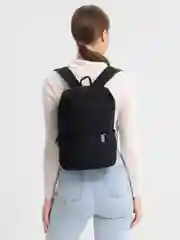 Черный рюкзак унисекс