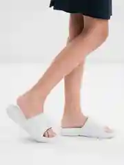 Белый сланцы женские, 2 цвета,  размеры 36-41