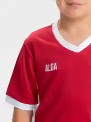 Красный футбольная форма