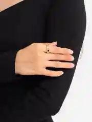 Белый кольцо с сердечками